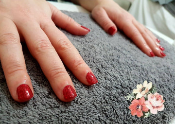 Red OPI Gel Color Nails